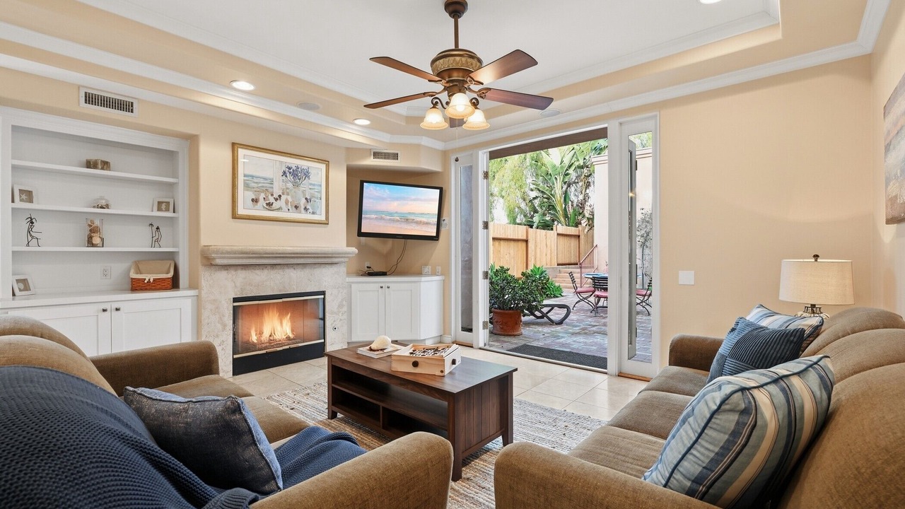Photo of Bedroom in Village of La Jolla