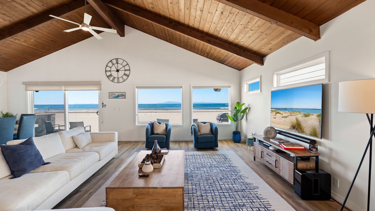 Photo of Livingroom in Hollywood Beach