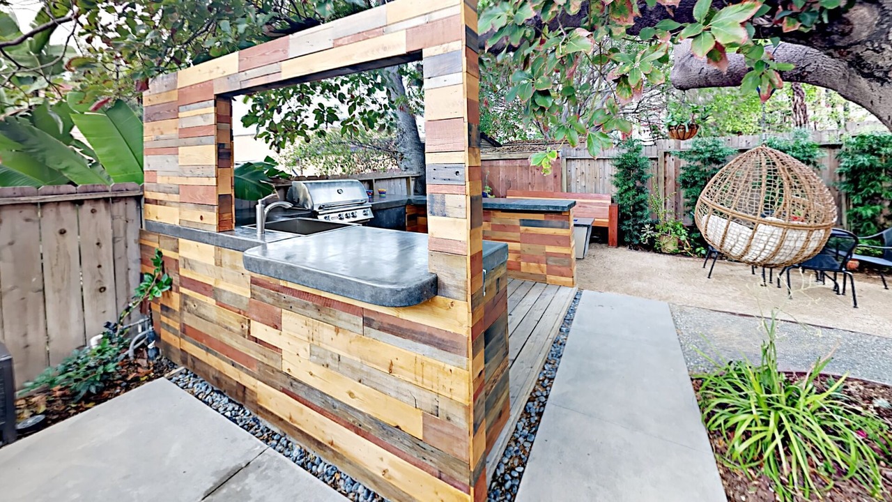 Photo of Outdoor in Golden Hill