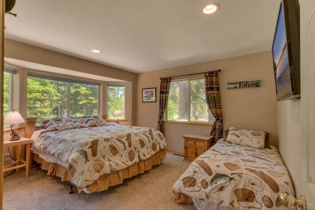 Photo of Others in Montgomery Estates