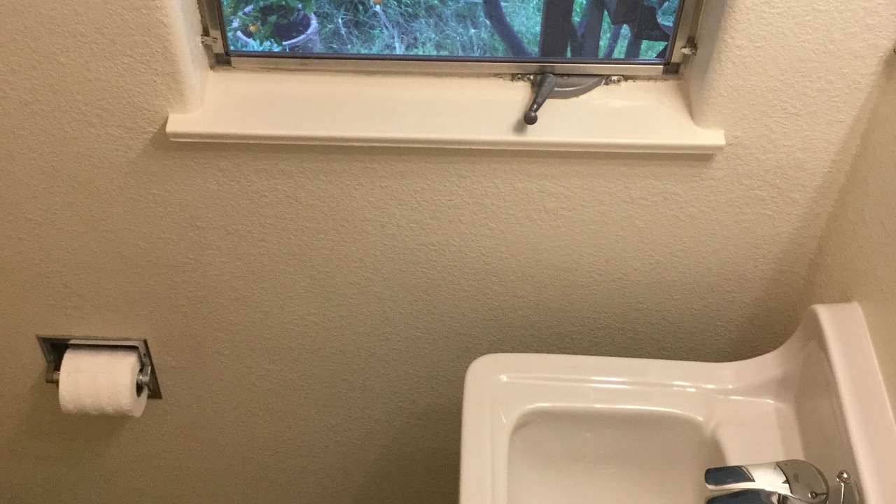 Photo of Bathroom in Lakeshore