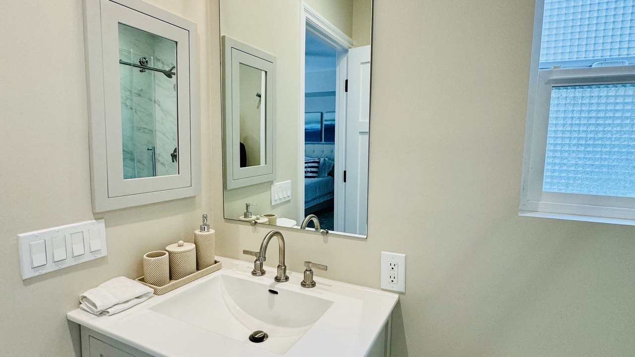 Photo of Bathroom in Mission Hills