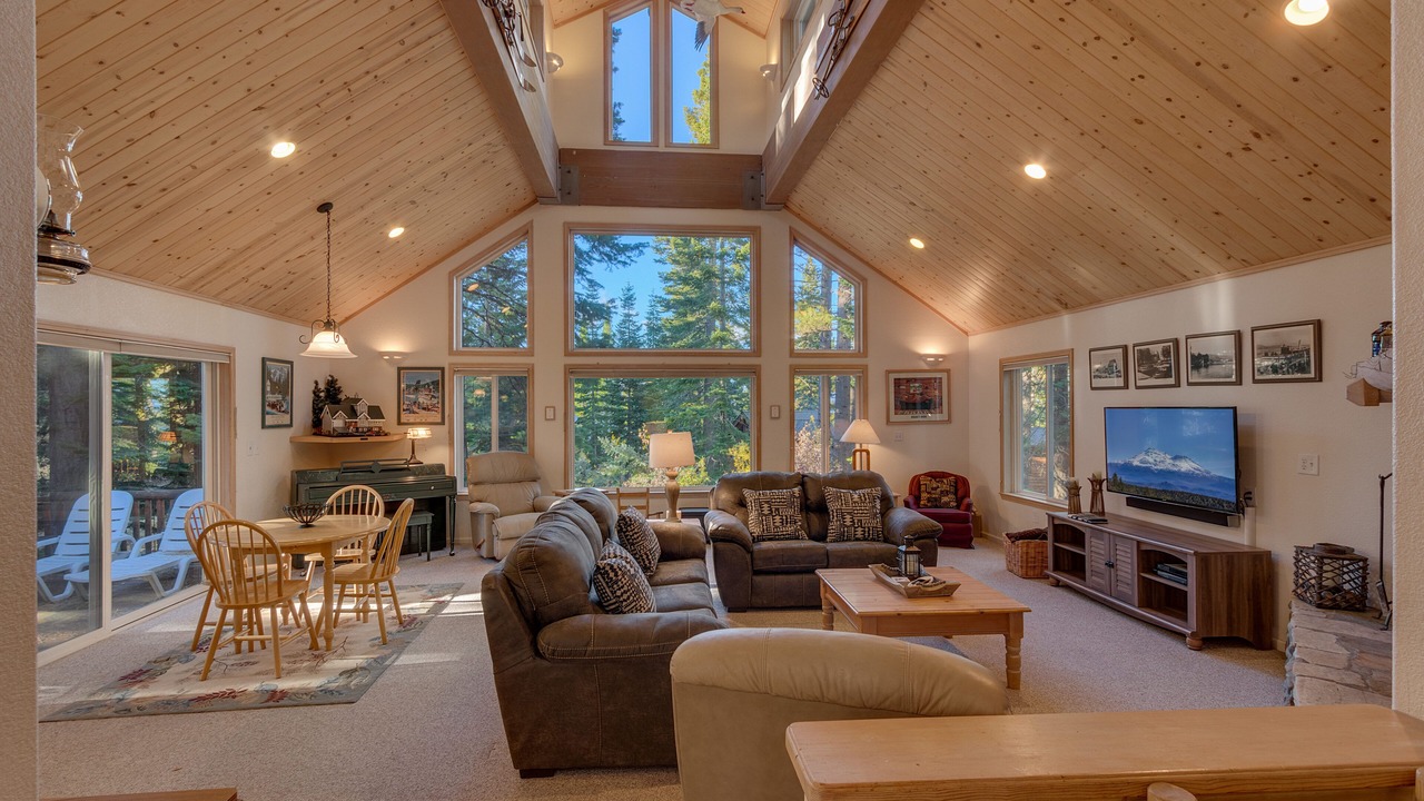 Photo of Livingroom in Chamberlands