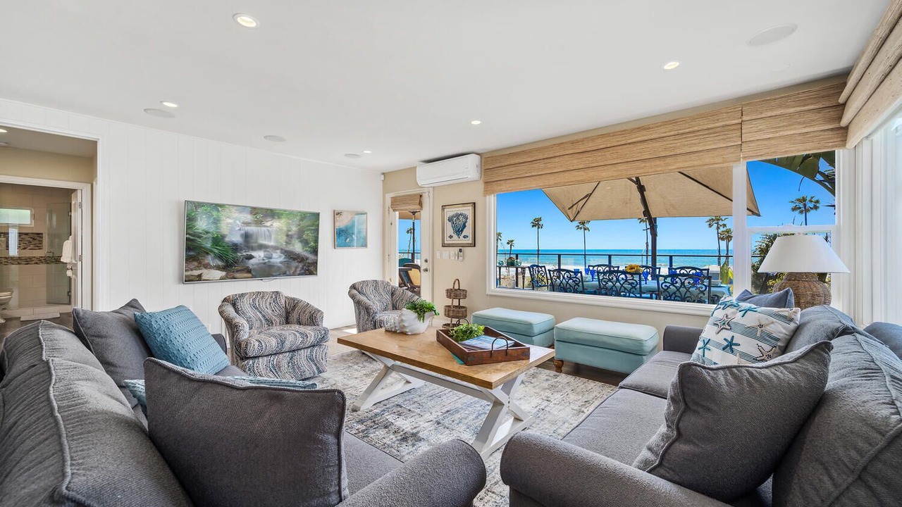Photo of Livingroom in Townsite