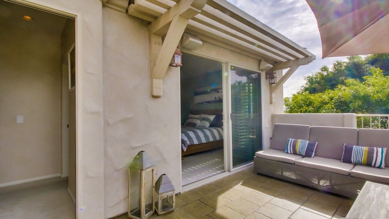 Photo of Patio Balcony in North Pacific Beach