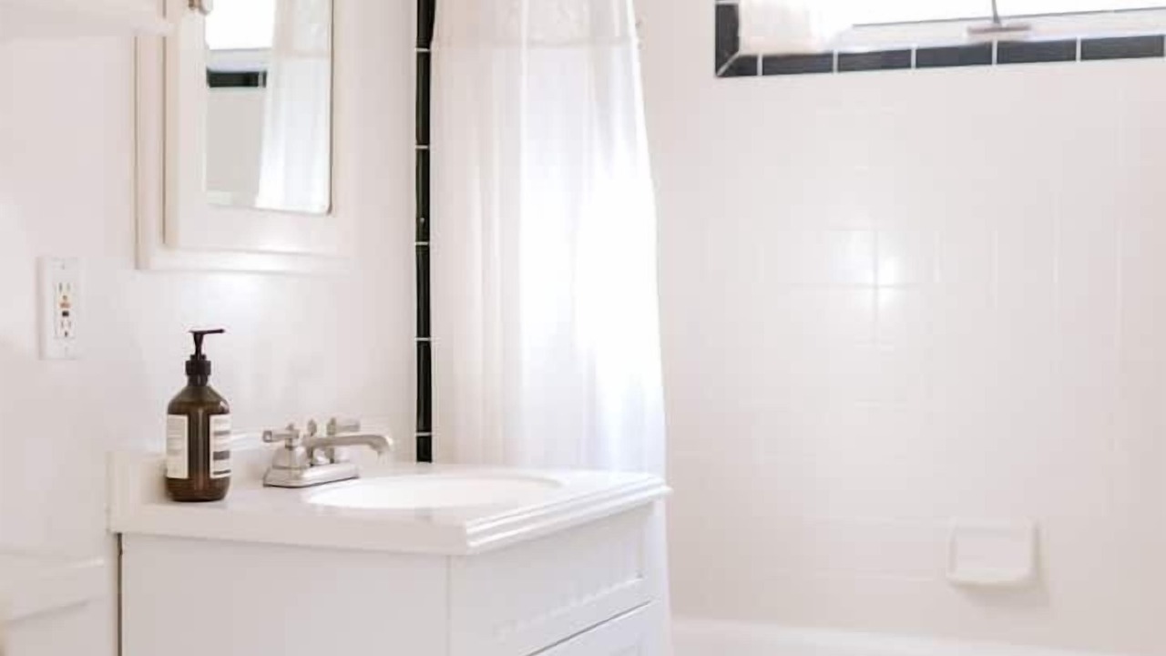 Photo of Bathroom in East Sacramento