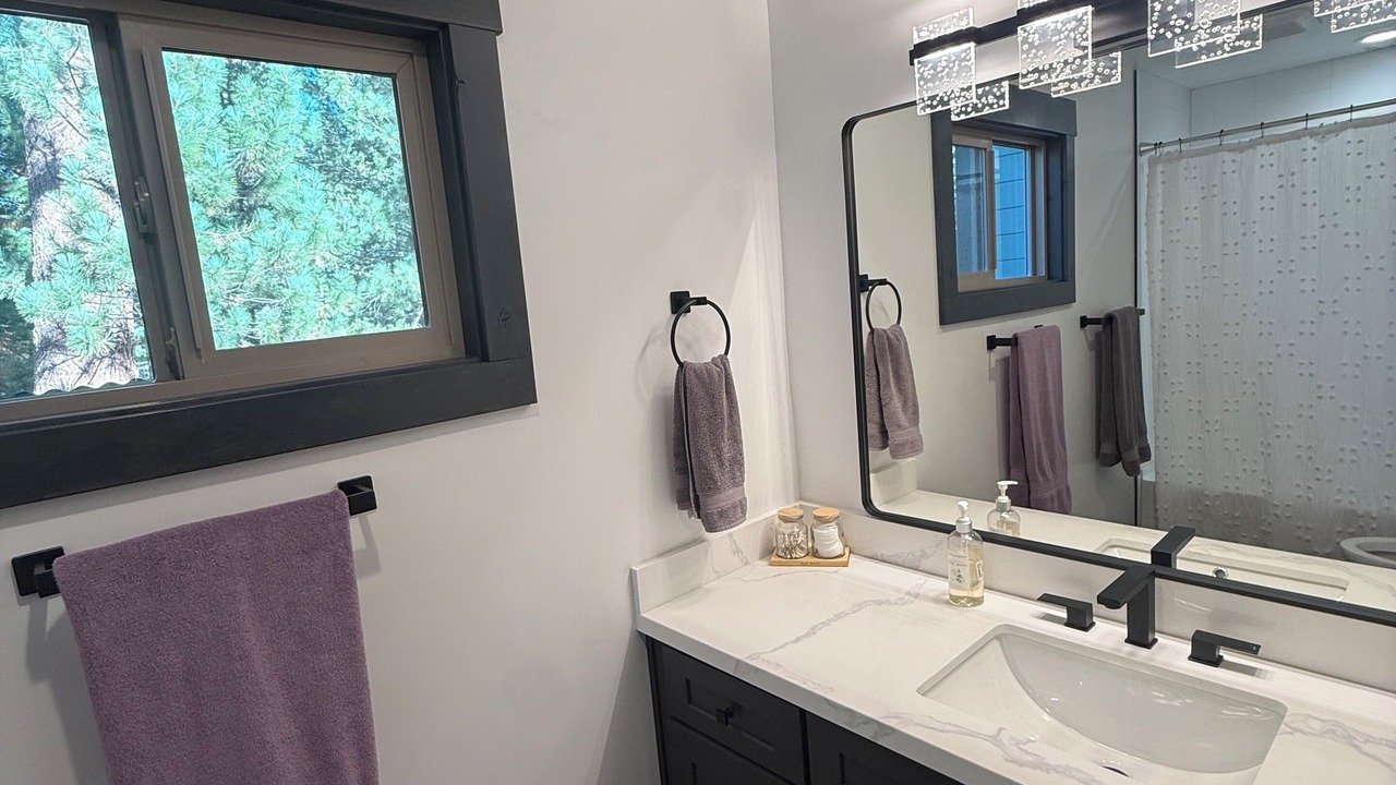 Photo of Bathroom in Tahoe Island