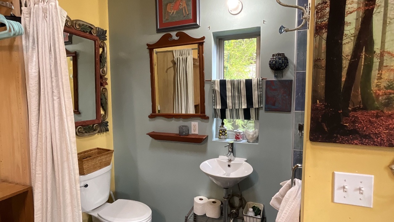 Photo of Bathroom in Fetters Hot Springs-Agua Caliente