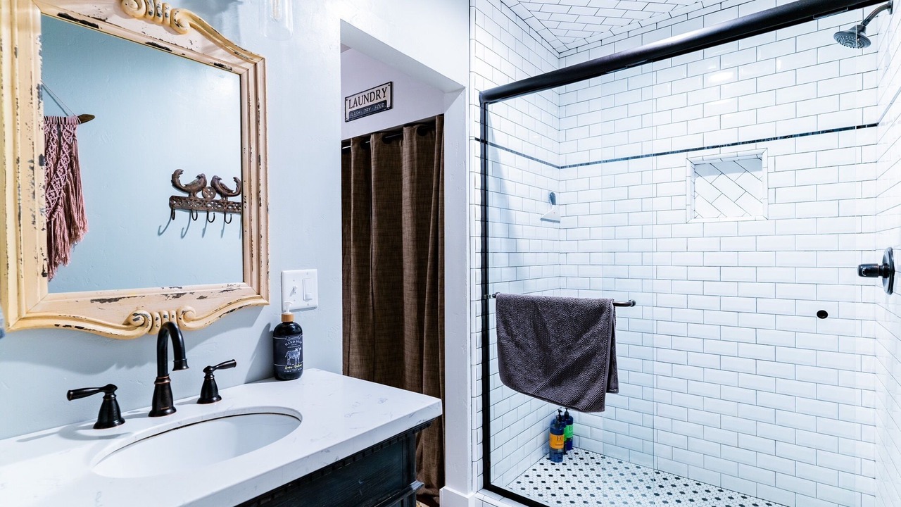 Photo of Bathroom in Auburn