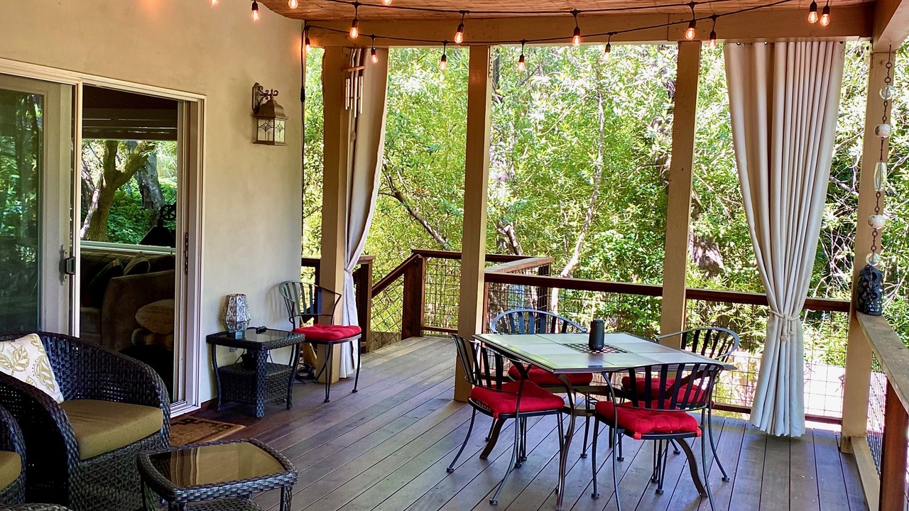 Photo of Bedroom in Glen Ellen