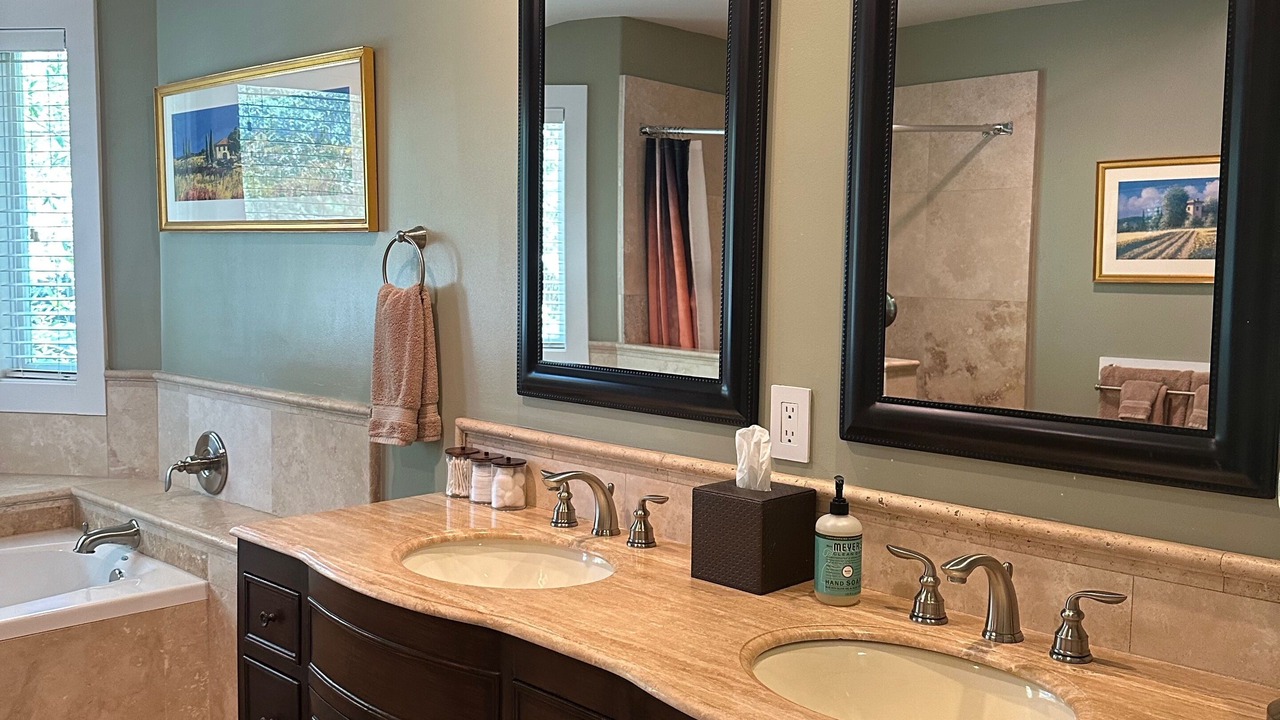 Photo of Bathroom in Glen Ellen