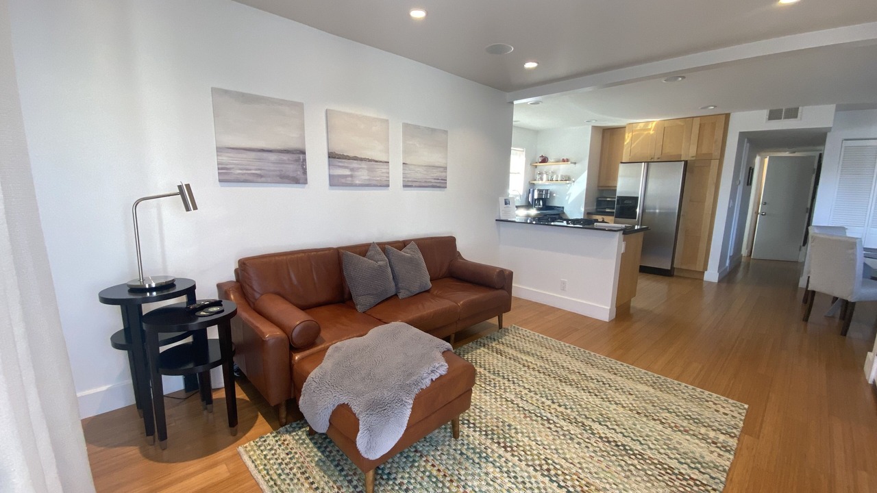 Photo of Livingroom in West Newport