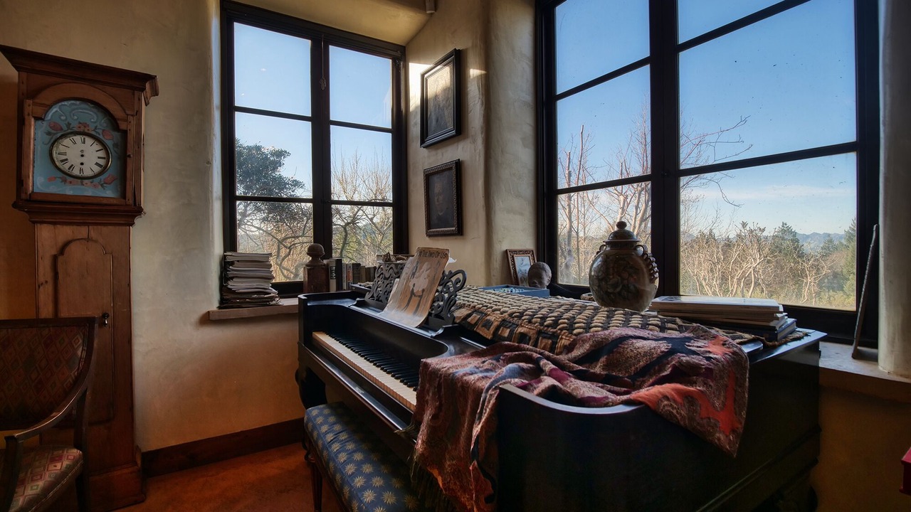 Photo of Bedroom in St. Helena