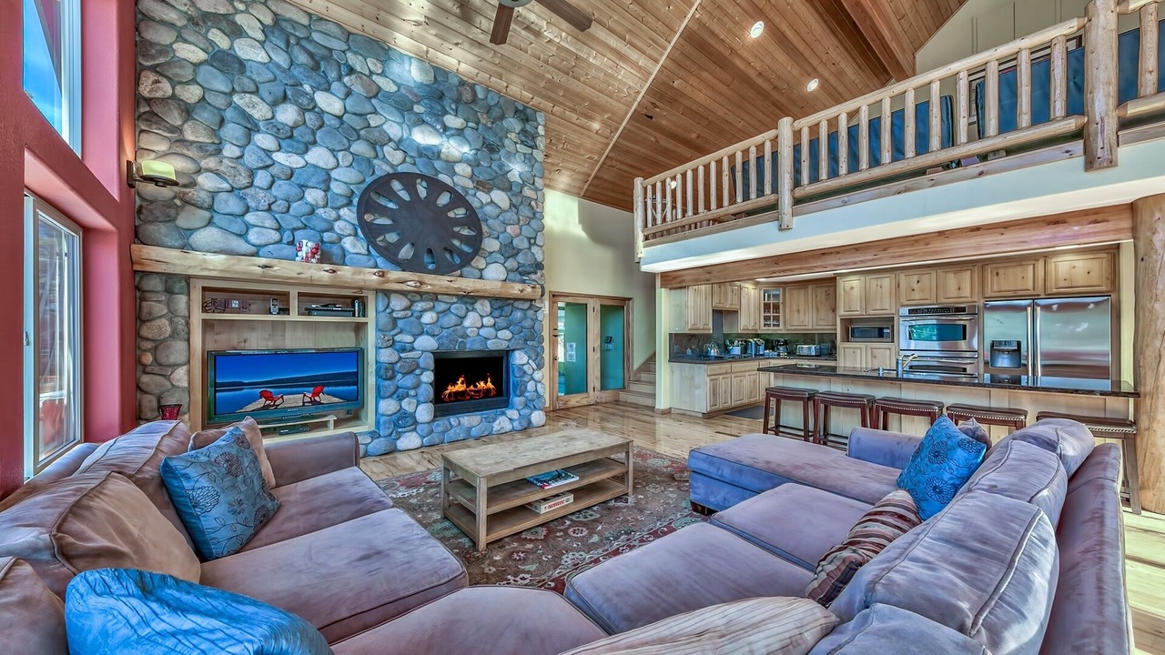 Photo of Livingroom in Pioneer Trail