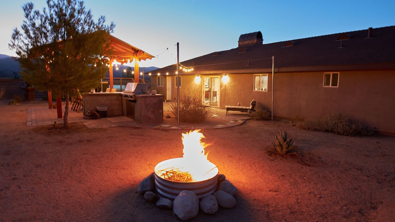 Photo of Patio Balcony in Pioneertown