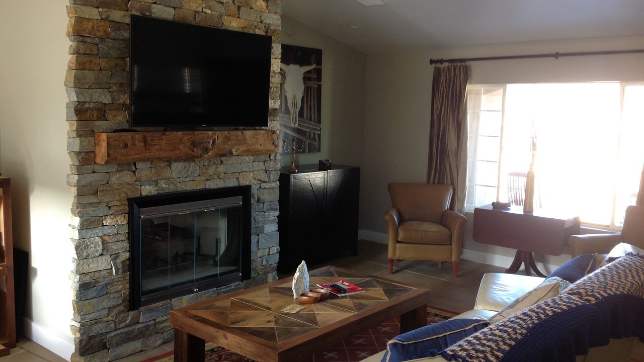 Photo of Livingroom in Pioneertown