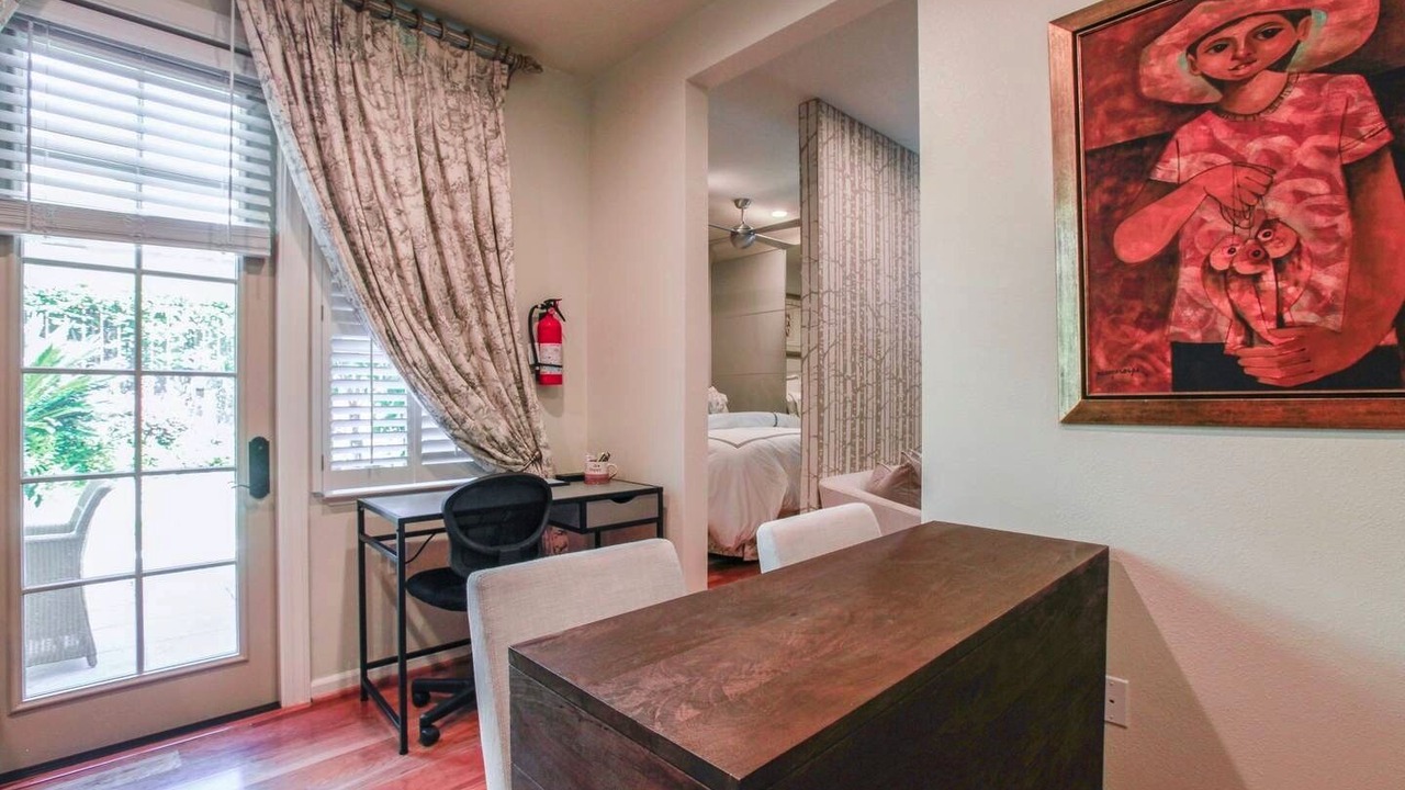 Photo of Bedroom in Hercules