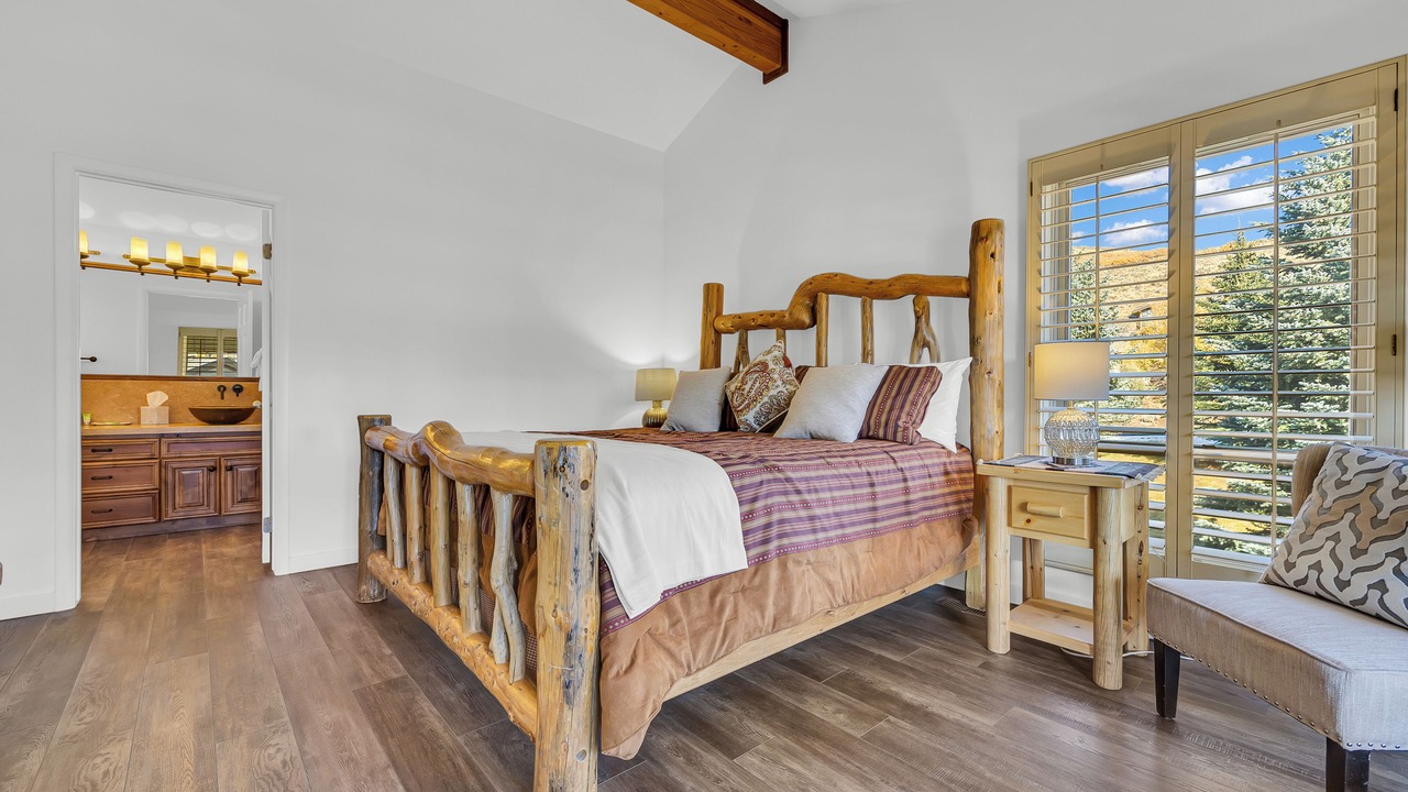 Photo of Bedroom in Park Meadows