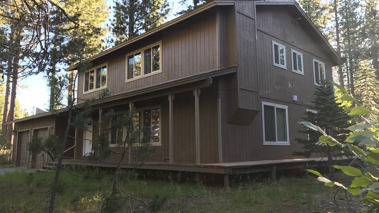 Photo of Outdoor in Christmas Valley