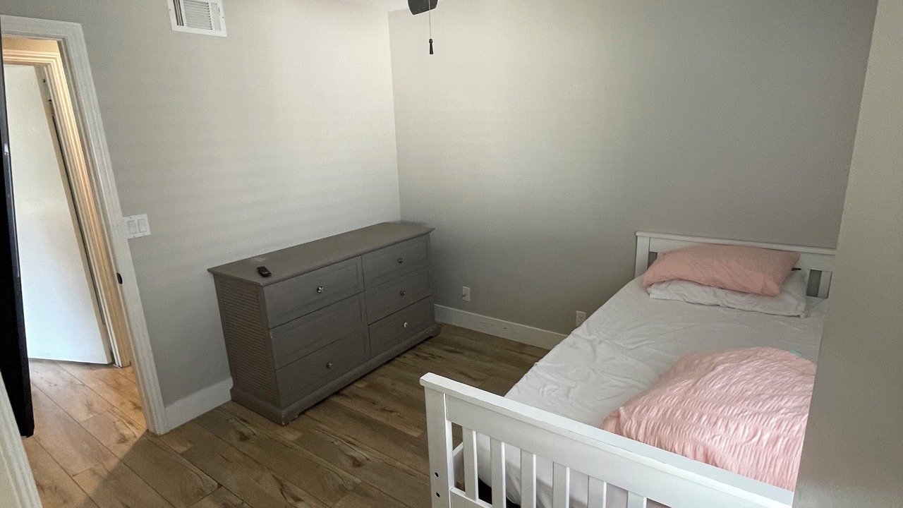 Photo of Bedroom in Thousand Oaks
