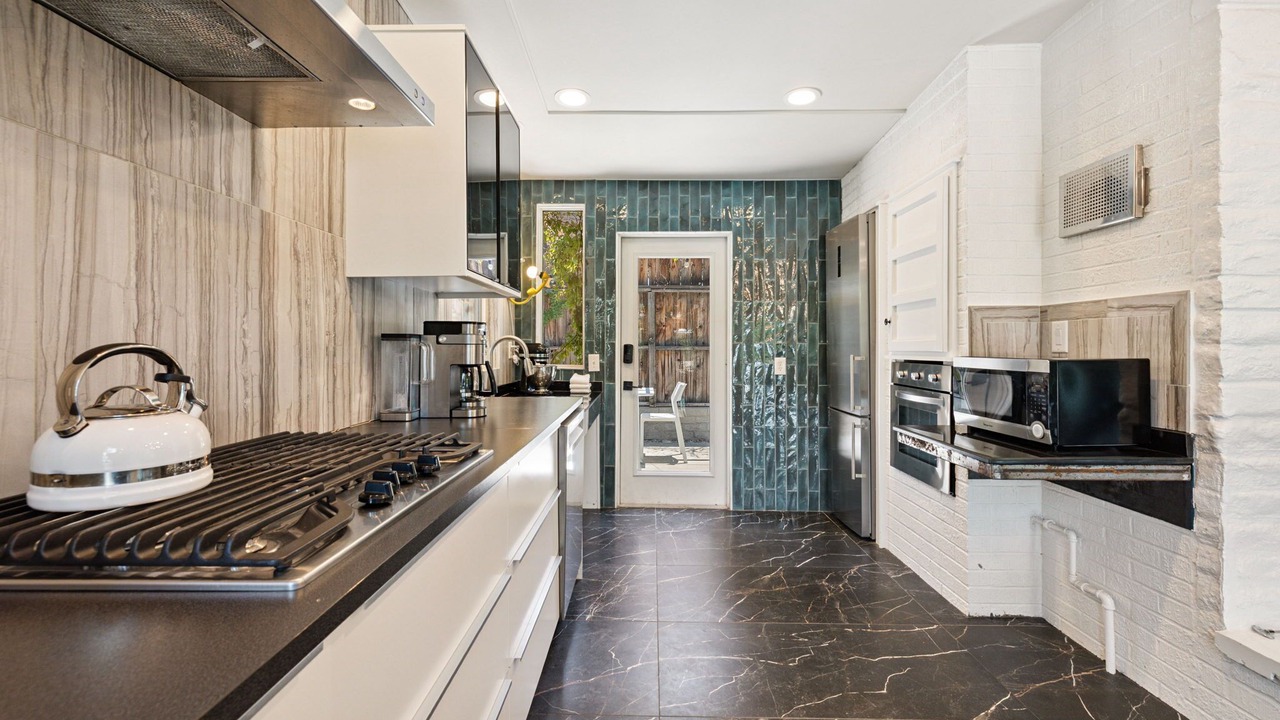 Photo of Kitchen in Tahquitz River Estates
