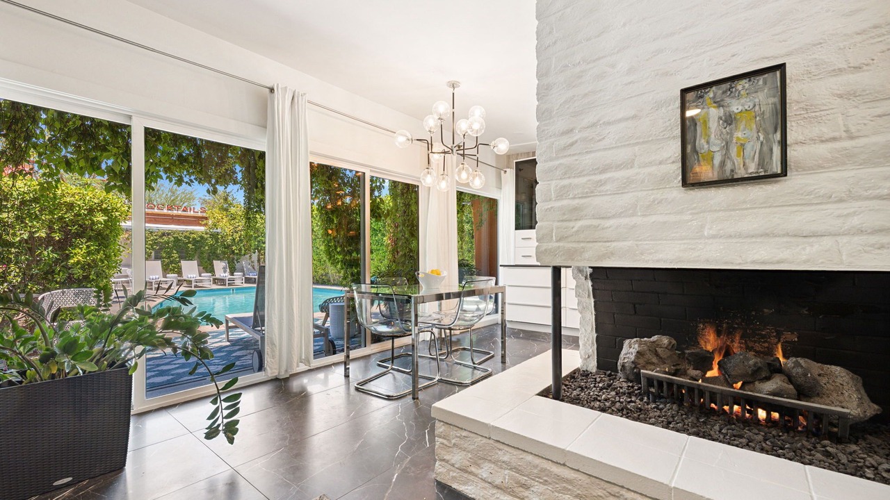 Photo of Outdoor in Tahquitz River Estates