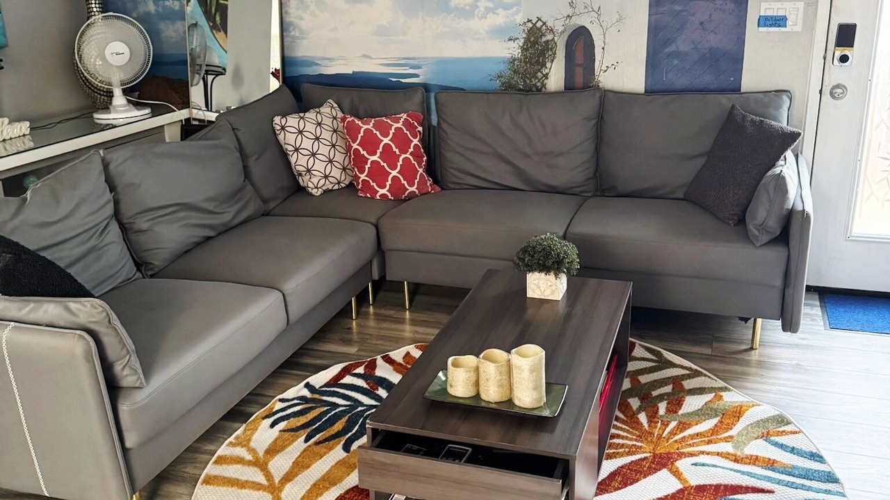 Photo of Livingroom in Los Feliz