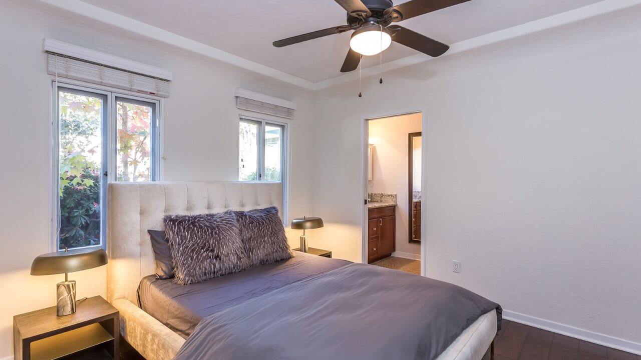 Photo of Bedroom in Carthay Circle