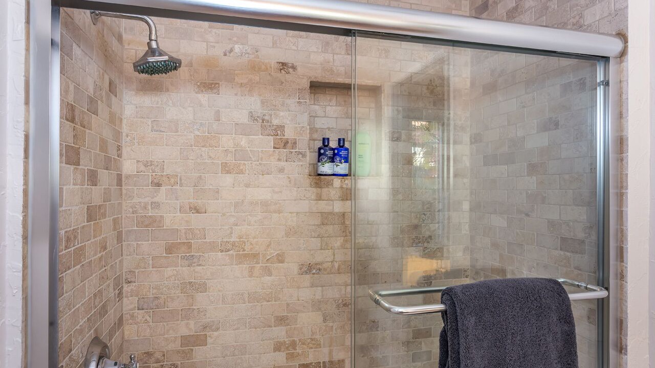 Photo of Bathroom in Carthay Circle