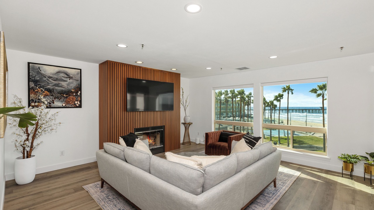 Photo of Livingroom in Imperial Beach