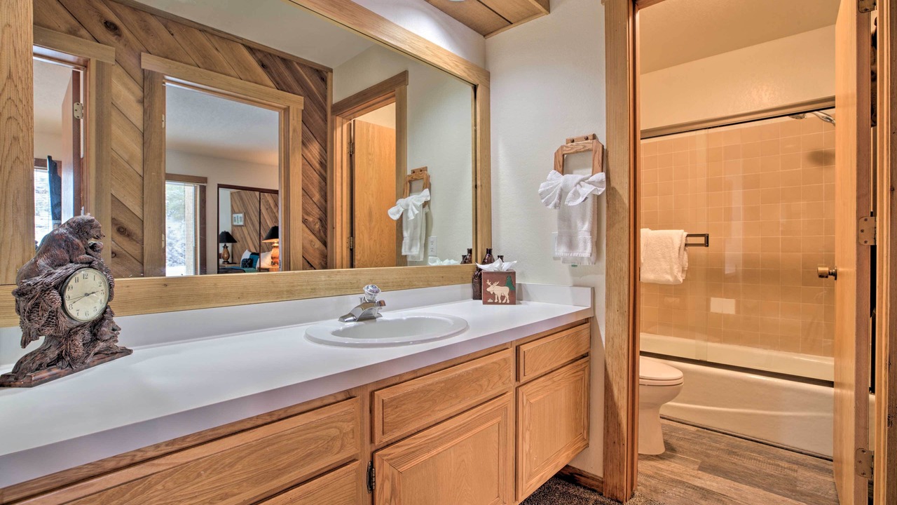 Photo of Bathroom in Mammoth Lakes