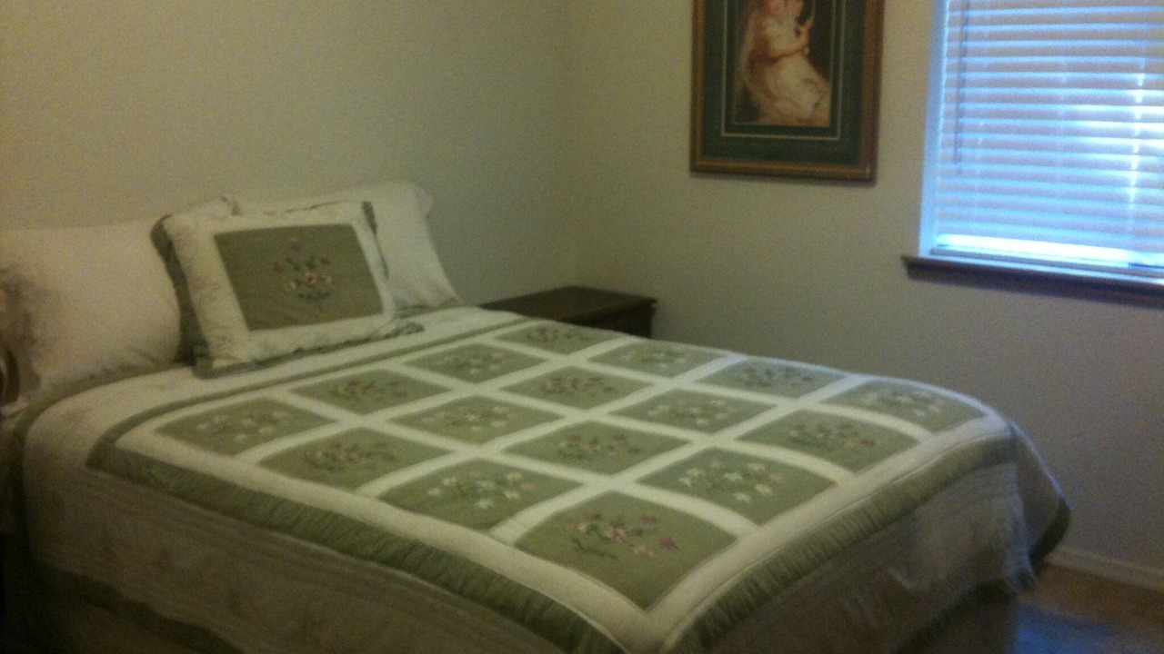 Photo of Bedroom in Yosemite National Park
