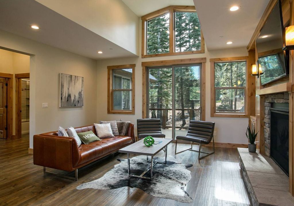 Photo of Livingroom in Truckee