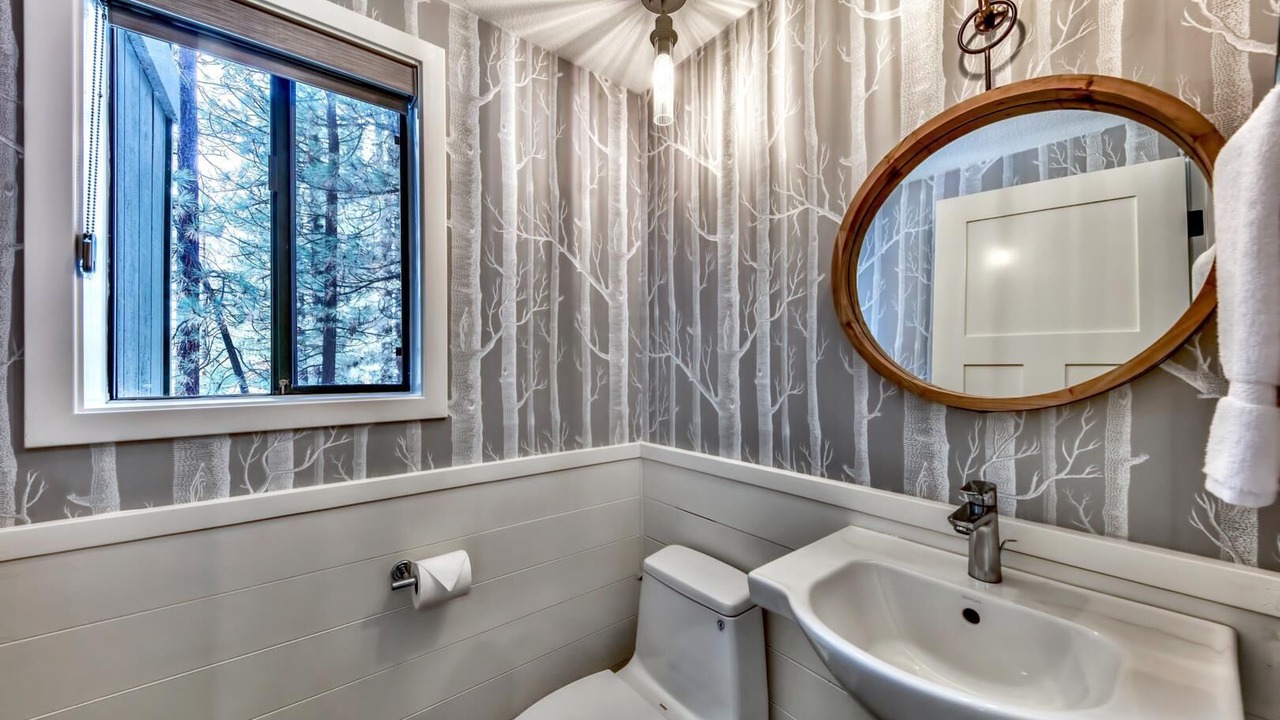 Photo of Bathroom in Montgomery Estates