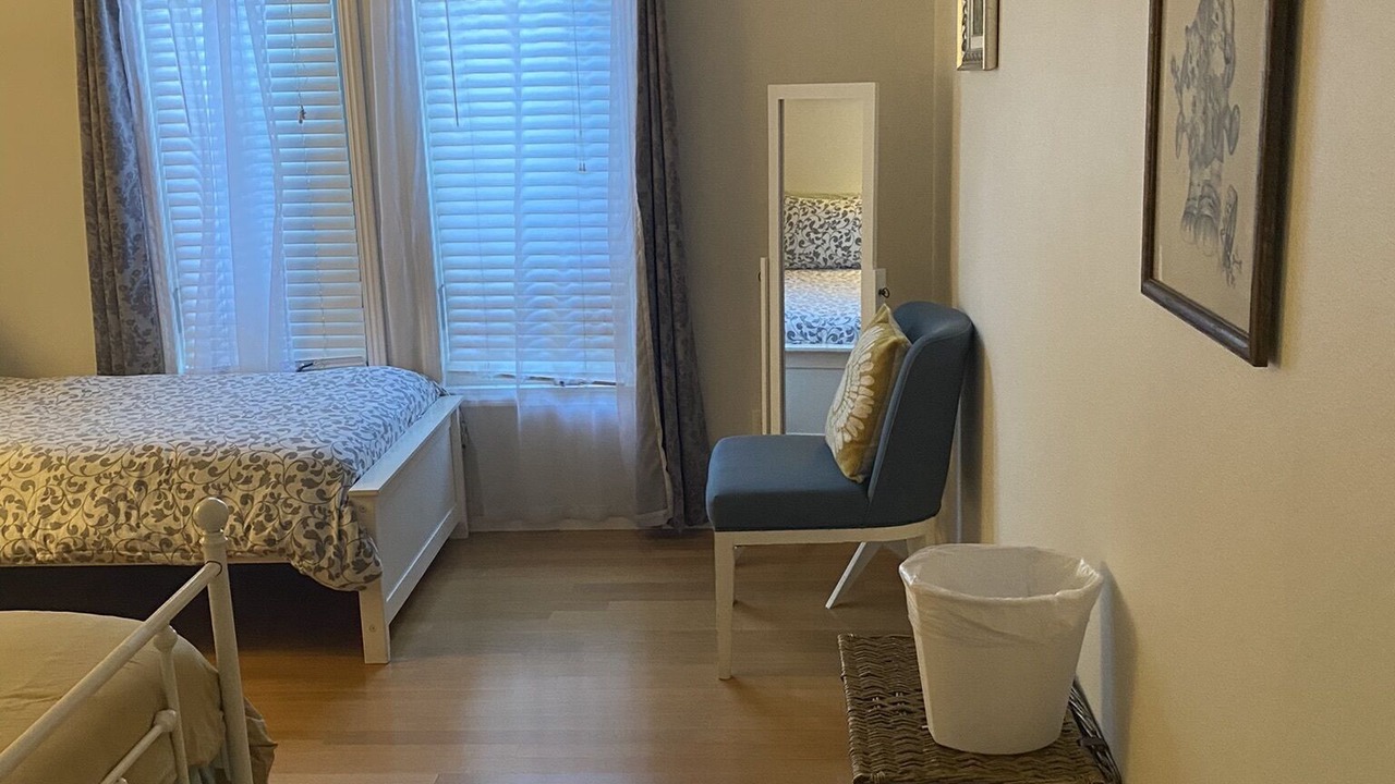 Photo of Bedroom in Golden Hill