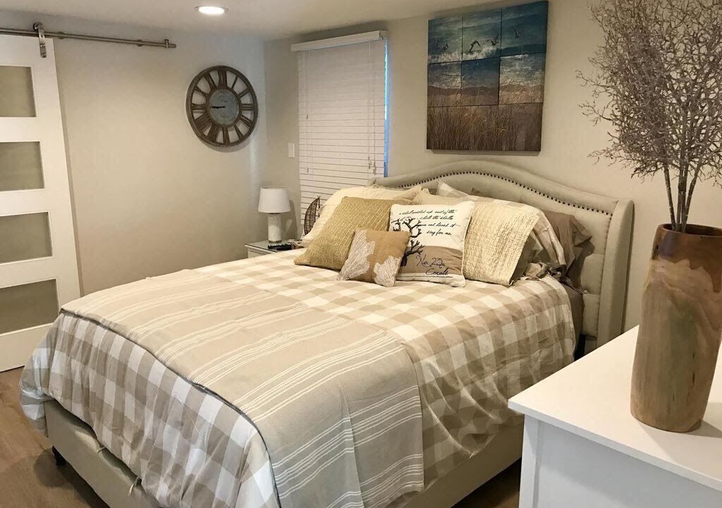 Photo of Bedroom in Hollywood Beach