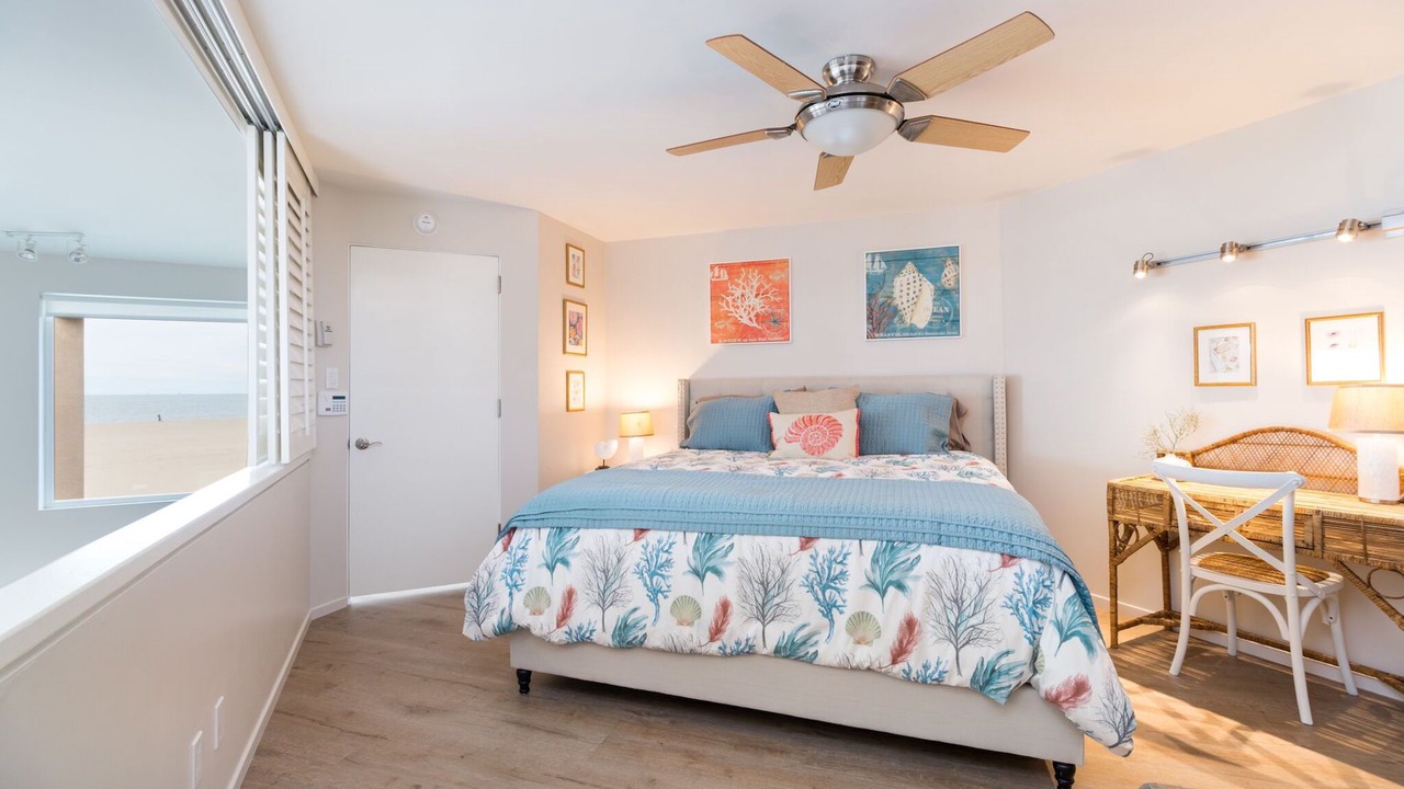 Photo of Bedroom in Hollywood Beach