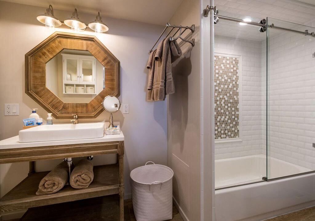 Photo of Bathroom in Hollywood Beach