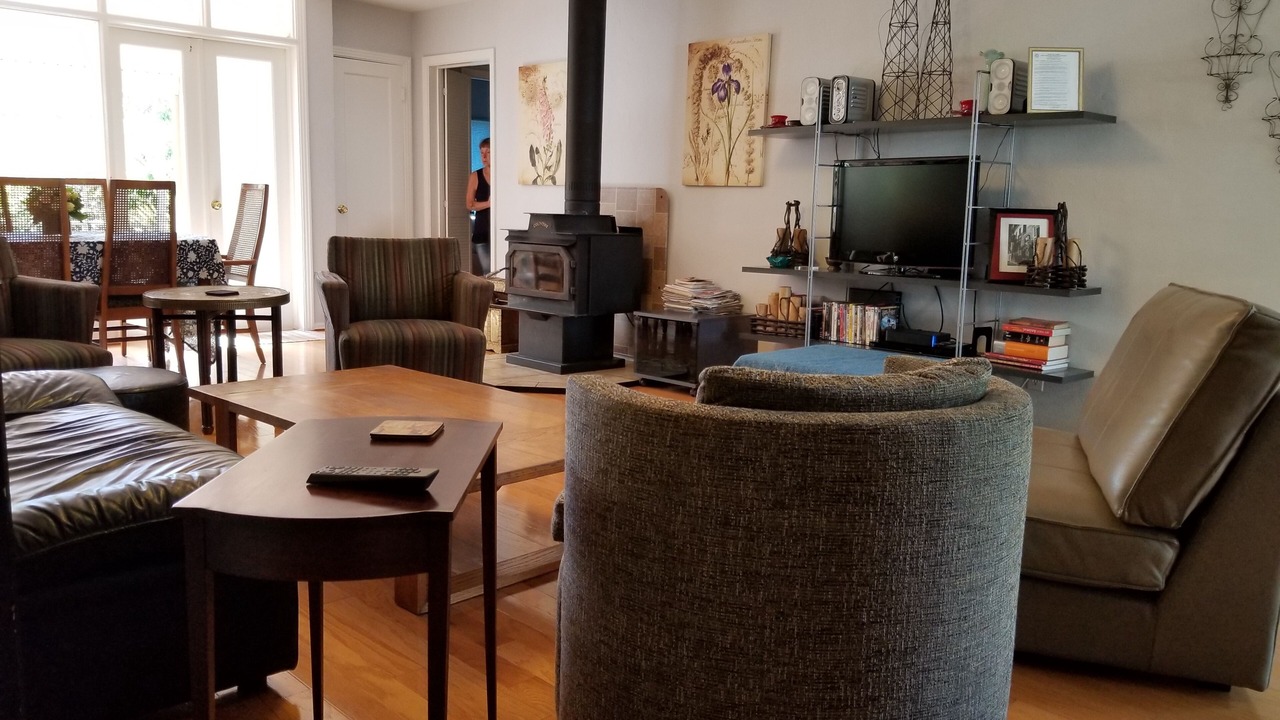 Photo of Livingroom in Boyes Hot Springs