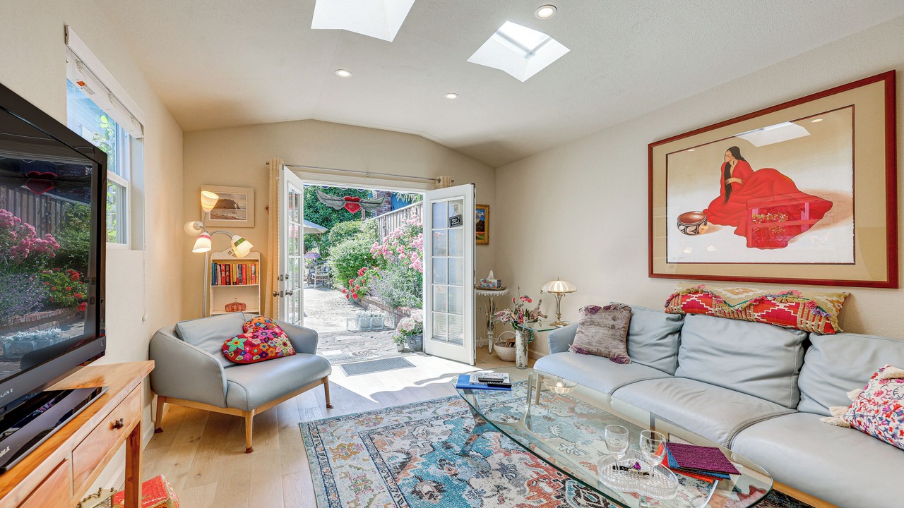 Photo of Livingroom in Fetters Hot Springs-Agua Caliente