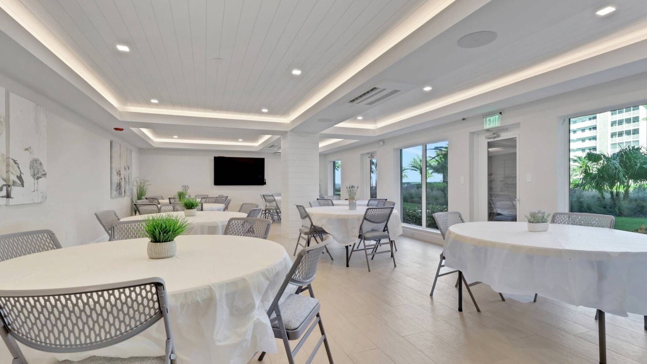 Photo of Bedroom in Bonita Springs