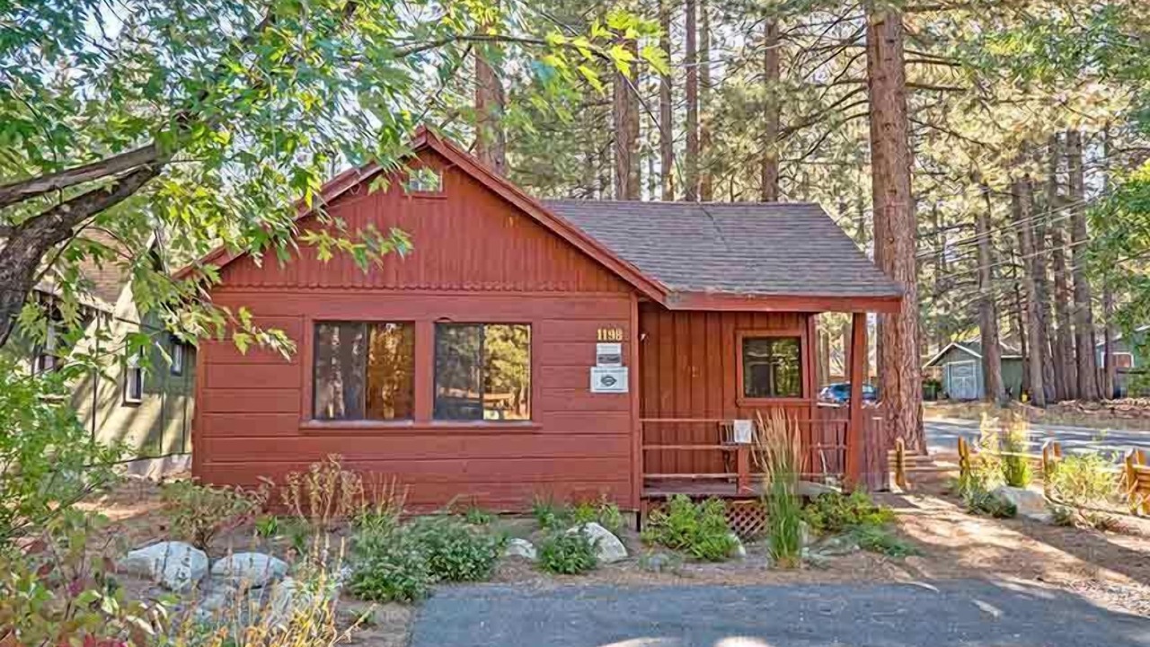 Photo of Outdoor in Al Tahoe