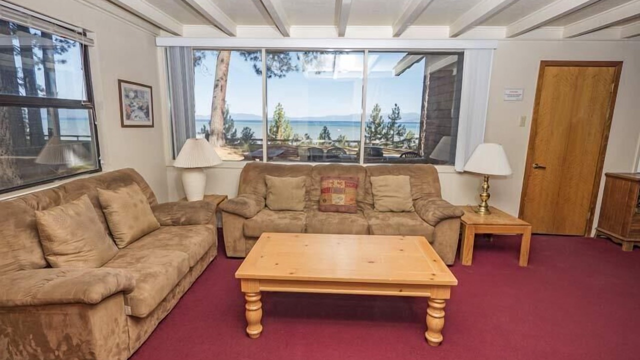 Photo of Livingroom in Al Tahoe