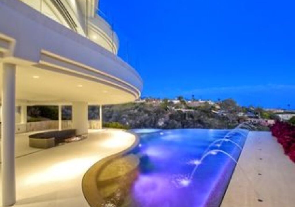 Photo of Outdoor in Upper Hermosa