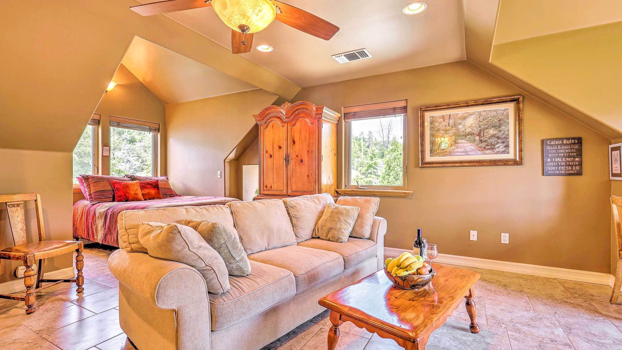 Photo of Bedroom in North Fork
