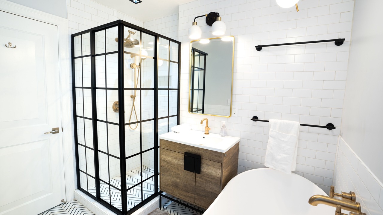 Photo of Bathroom in Barron Park