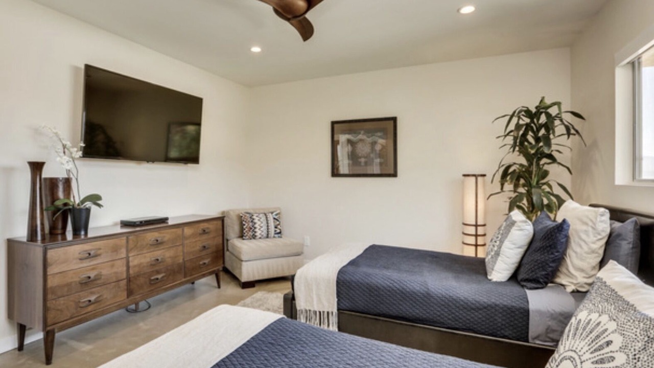 Photo of Bedroom in Araby