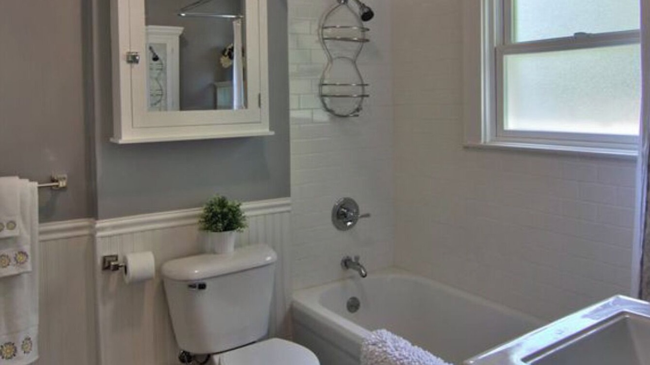 Photo of Bathroom in Central Sacramento