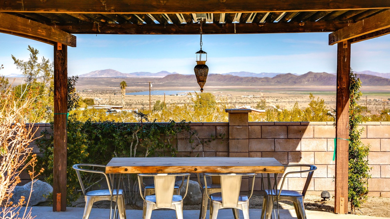 Photo of Outdoor in Panorama Heights