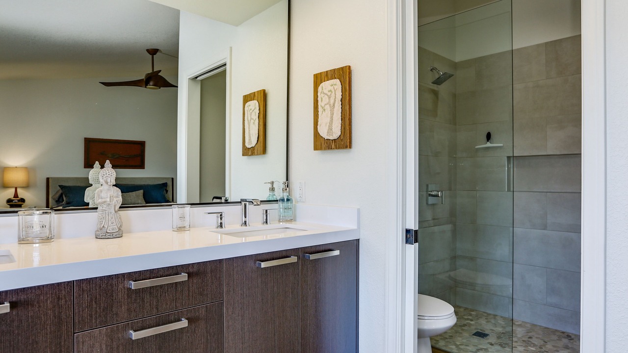 Photo of Bathroom in Panorama Heights